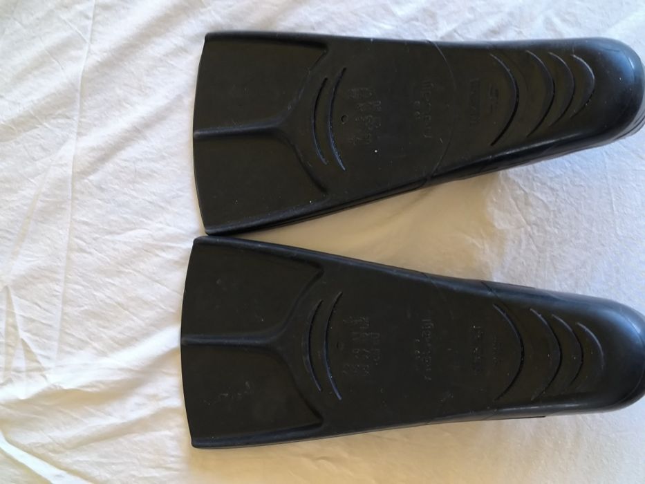 Barbatanas tamanho 41\42