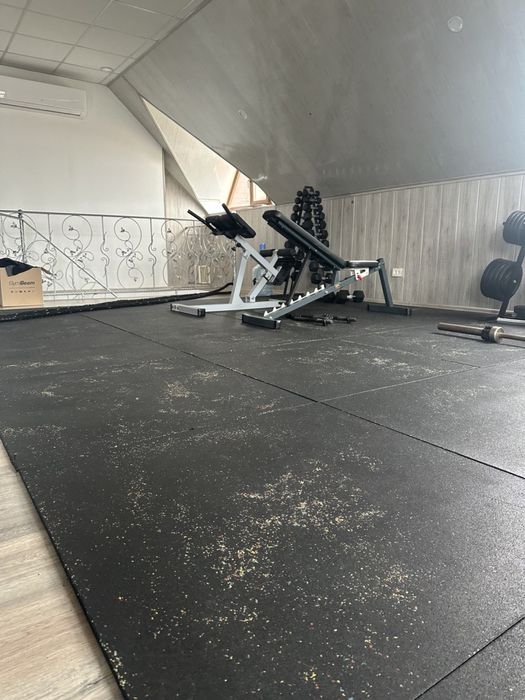 Гумове покриття для підлоги 28 м²спортзал, кросфіт,резина, гума