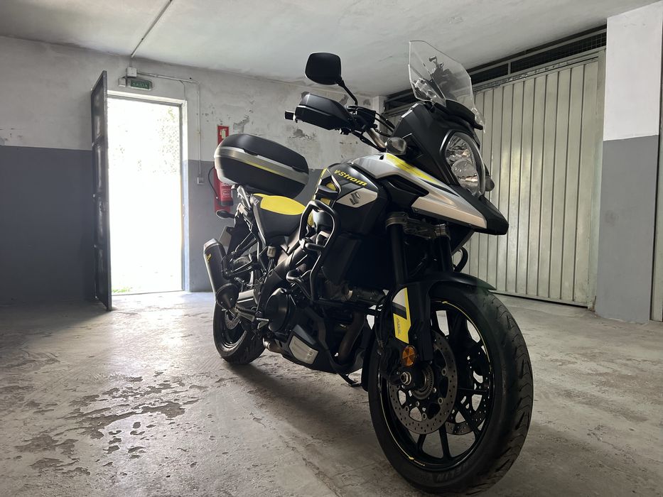 Suzuki V Strom DL 1000