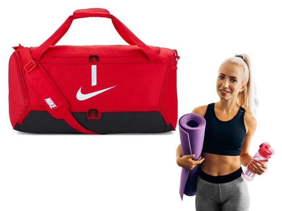 NIKE Torba Sportowa dla Kobiet Fitness Podróżna 60L Siłownia Czerwona