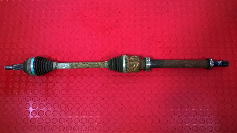 Transmissao direita - 391009101R - RENAULT CLIO IV (BH_)