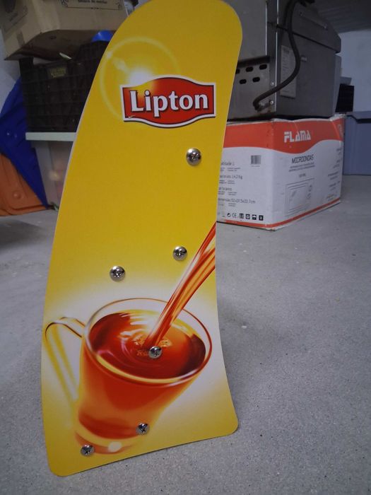 Expositor Lipton .