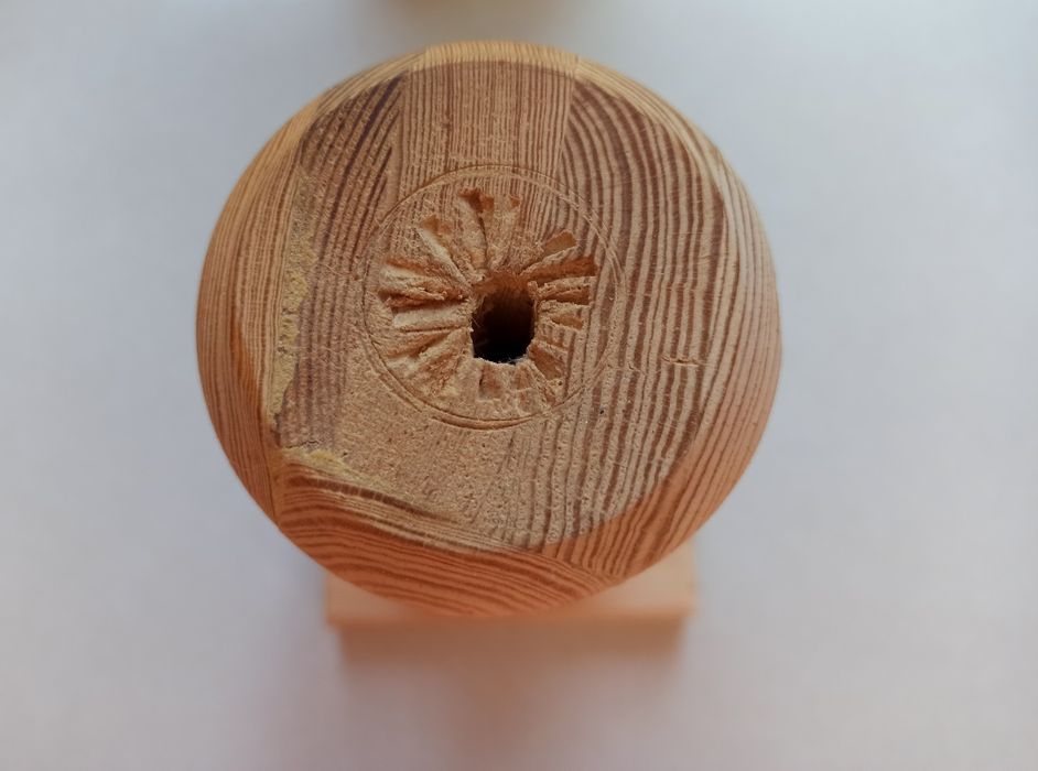 piękna toczona podstawa do lampy drewno noga