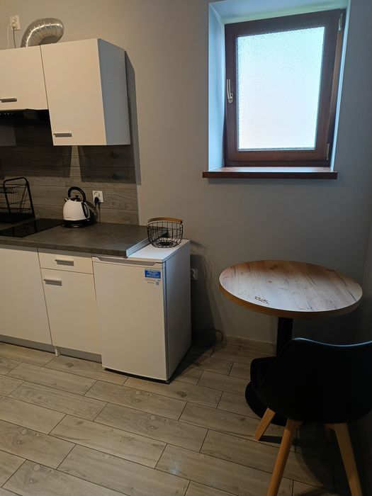 Wynajem mieszkań, kwatery, pokoje pracownicze,