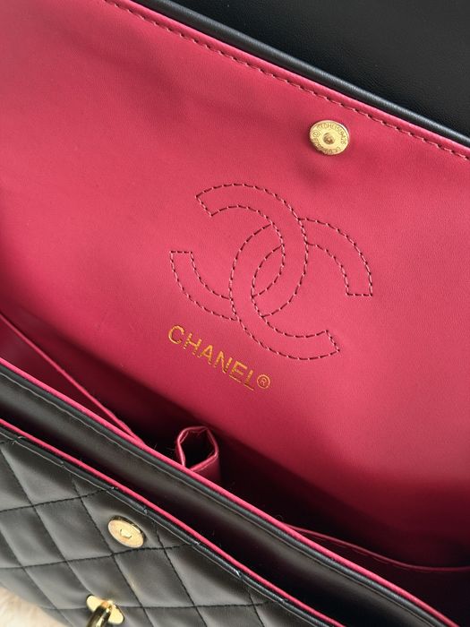 Сумочка в стилі chanel