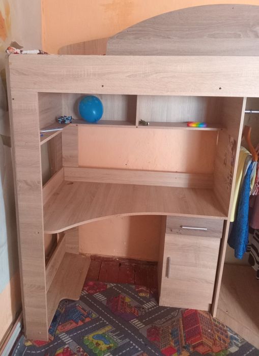 Продаєтся двохярусна кровать