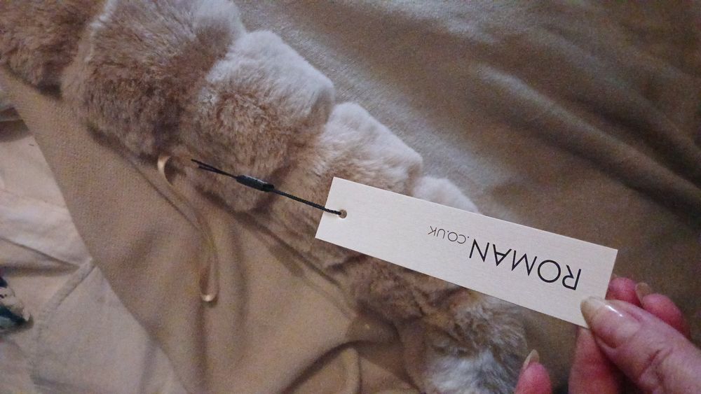 Манто нове, шикарне