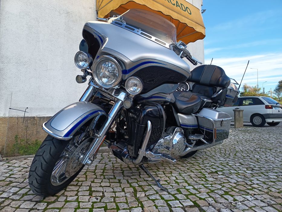 Harley Ultra Glide CVO