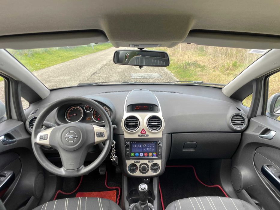 Opel Corsa 1.2 Enjoy