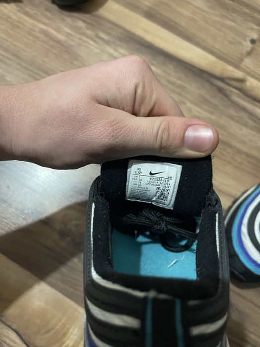 Продам кросівки nike air max 90 38