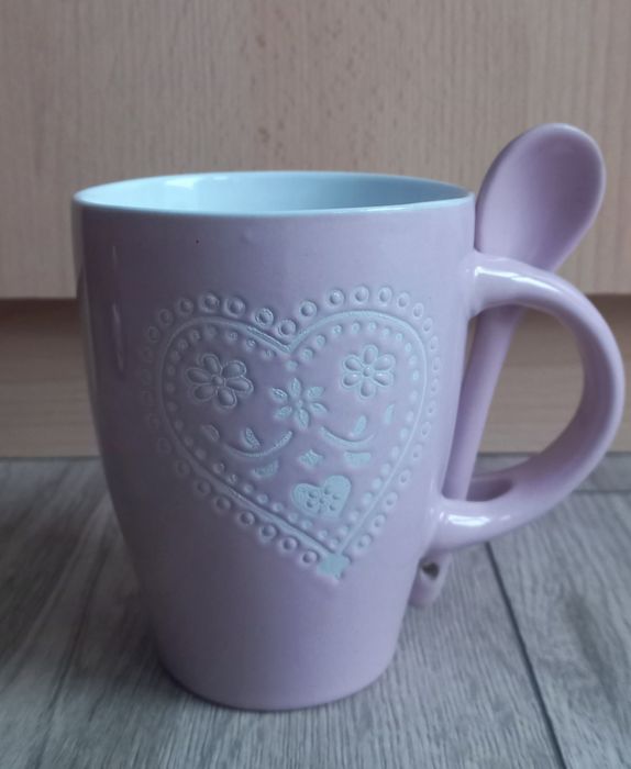 Kubek ceramiczny z łyżeczką