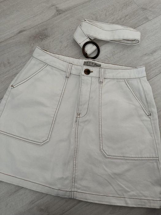 Джинсова спідниця / Бежева спідниця