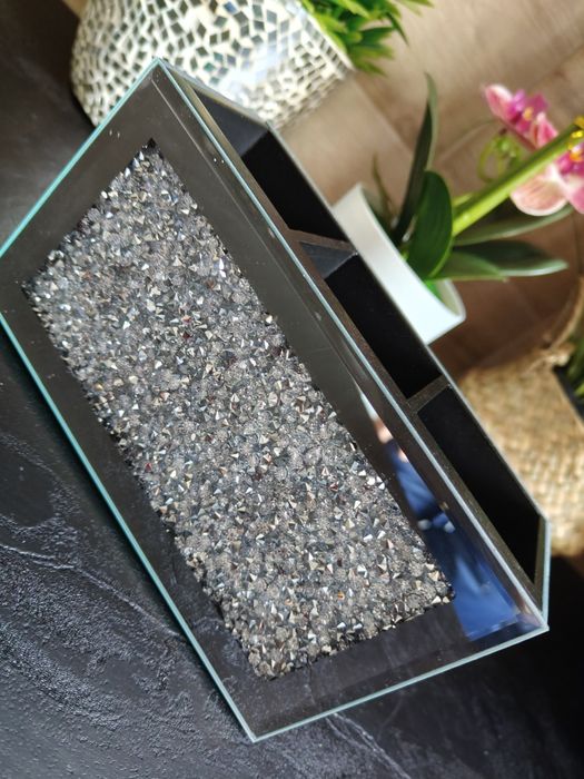 Pojemnik szklany lustrzazny z kryształkami na kosmetyki pędzelki cześć