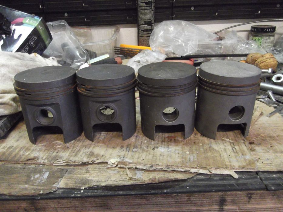 Trabant cylindry nominał plus tłoki