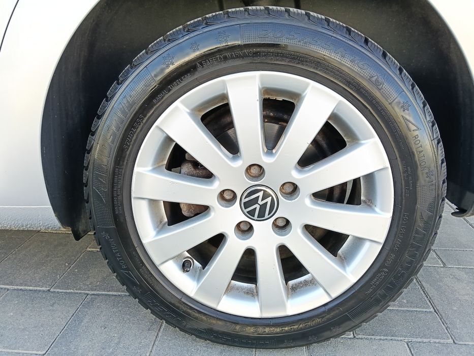 Volkswagen touran 1.4 tsi 2009 року