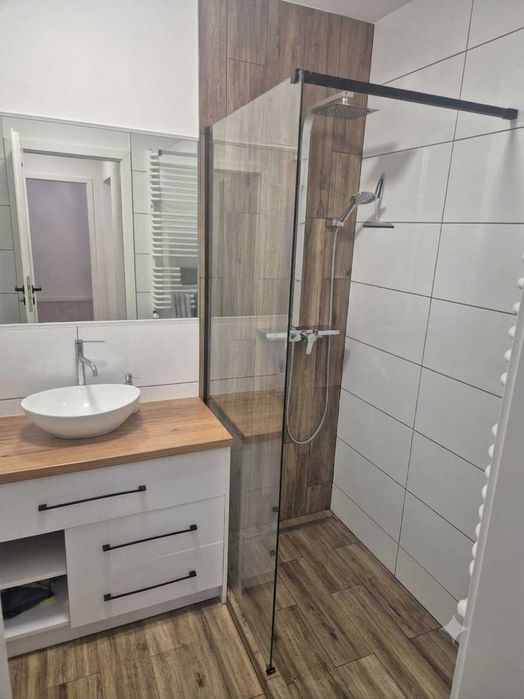 Przytulne, 2-pokojowe mieszkanie z osobną kuchnią i balkonem – Od 1 lipca! - View 2