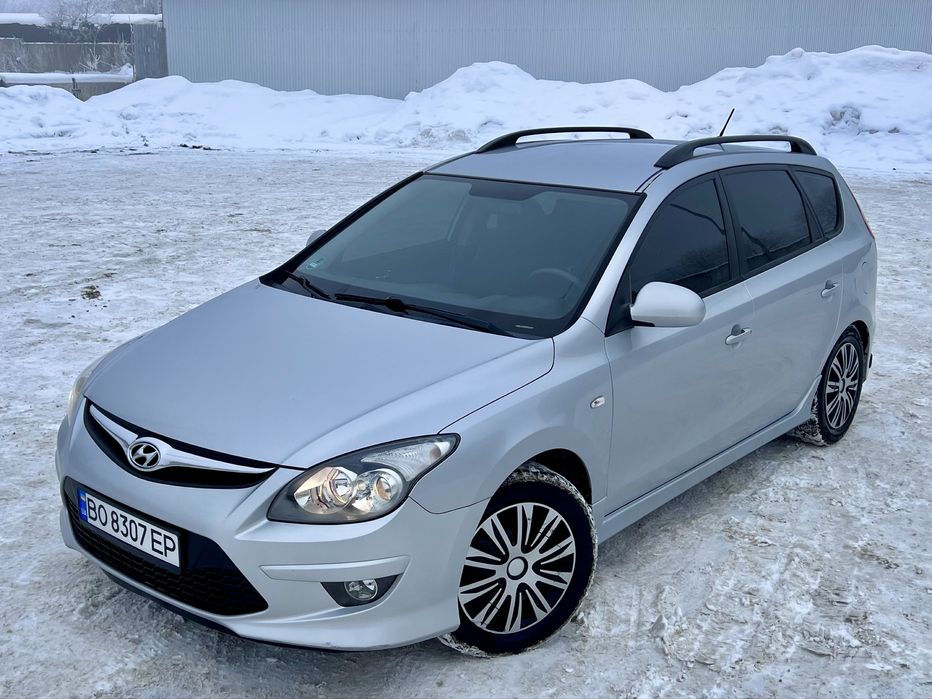 HYUNDAI i30 ГАЗ/Бензин Не мальований