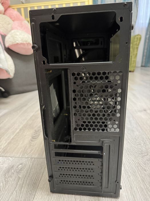 Корпус Aerocool Streak RGB