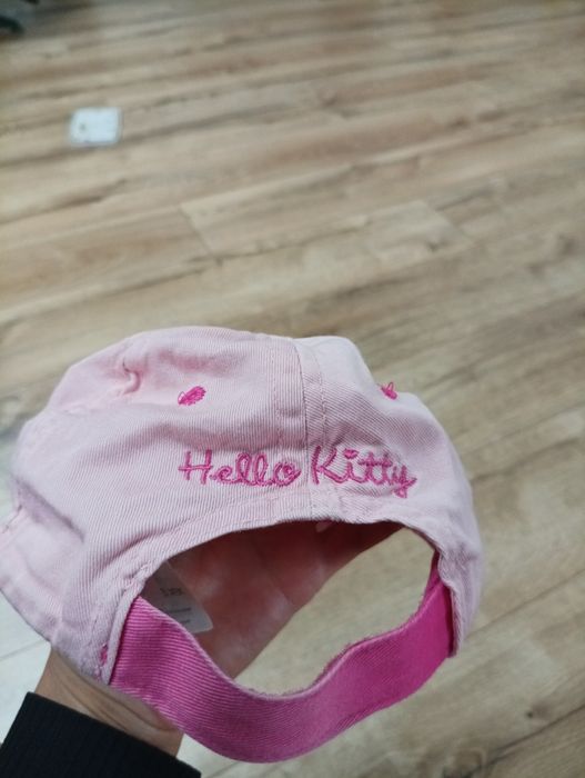 H&M czapka z daszkiem Hello Kitty dla dziewczynki