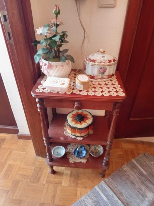 Used Tableware — Sold Individually or as a Set64738770865411124