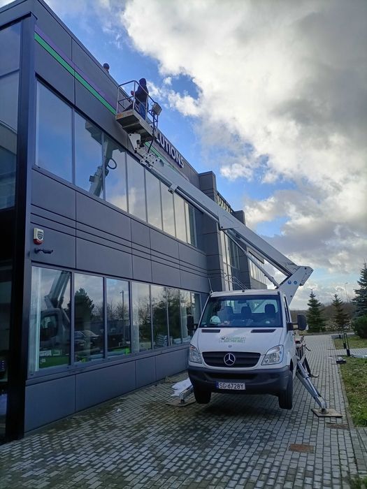 Zwyżka Kraków – podnośnik koszowy 24h | Wynajem