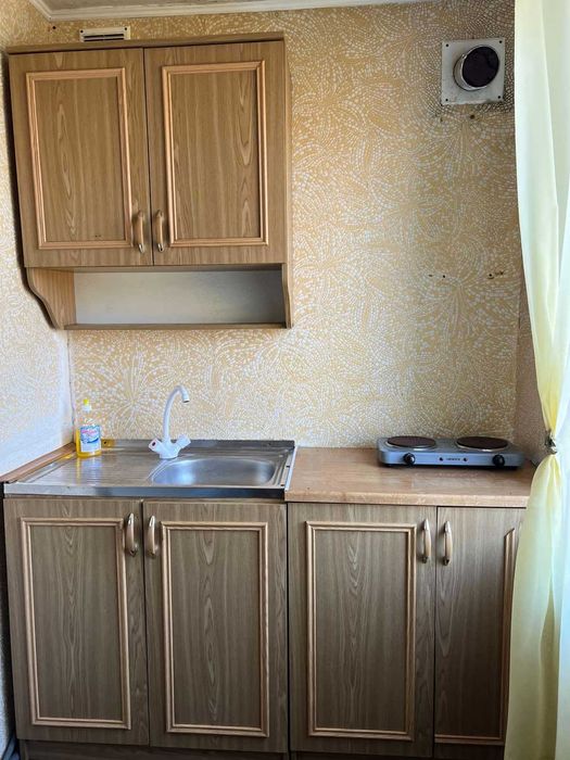 Аренда 1  комнатной квартиры в центре.