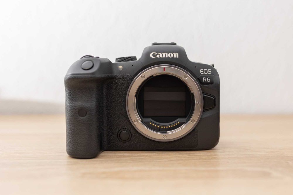 Canon EOS R6 Body повнокадровий фотоапарат