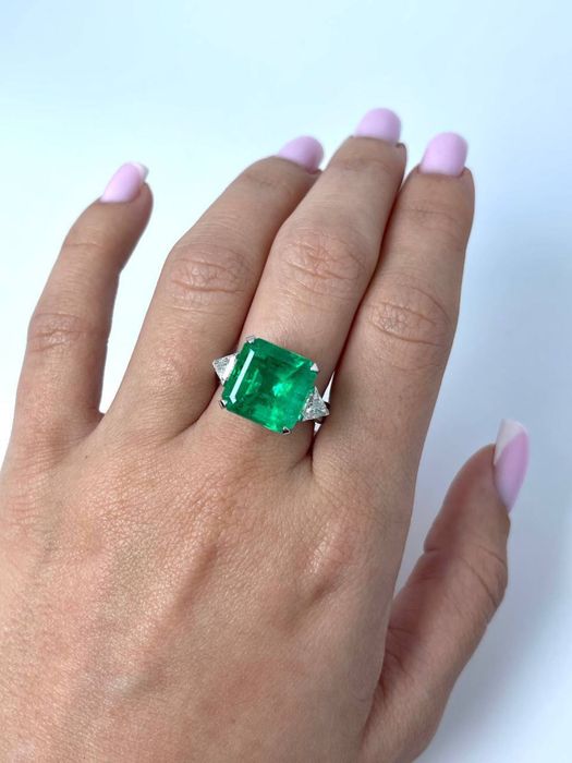 Каблучка з Смарагдом 8,41ct. GRS