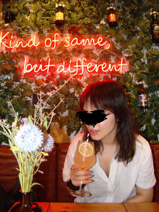 Aparat Sony DSC - H9