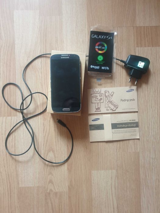 Samsung Galaxy S4 wersja GT-I9505 2/16GB Black Mist
