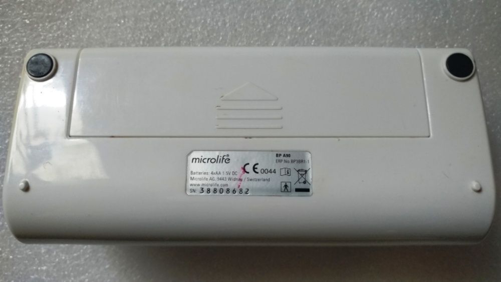 Тонометр тиску Швейцарія  Microlife BP A90 Пульсоксиметр Yonker YK-81A