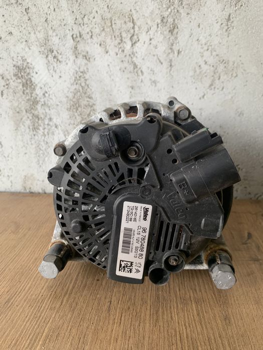 Alternator Peugeot Citroen 1.6 E-HDI 9678048880 CL15