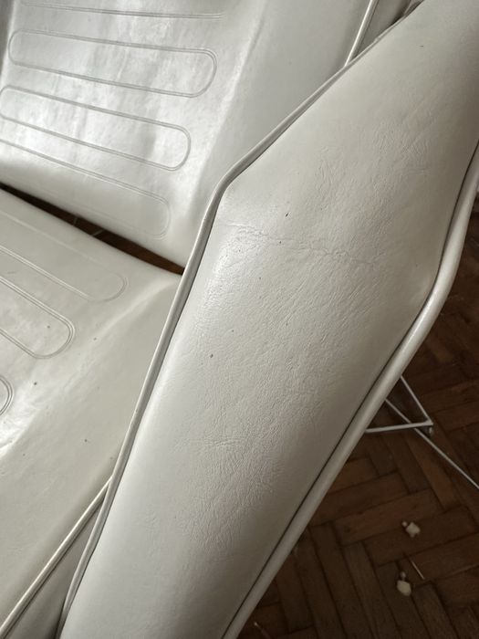 Кушетка для масажу, масажний стіл