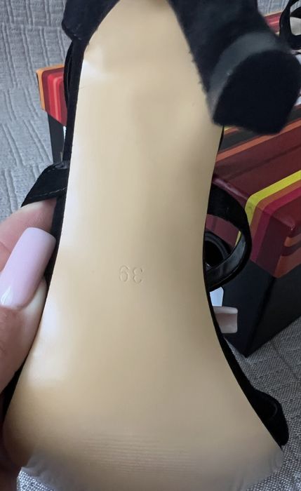 Босоніжки SHARMAN