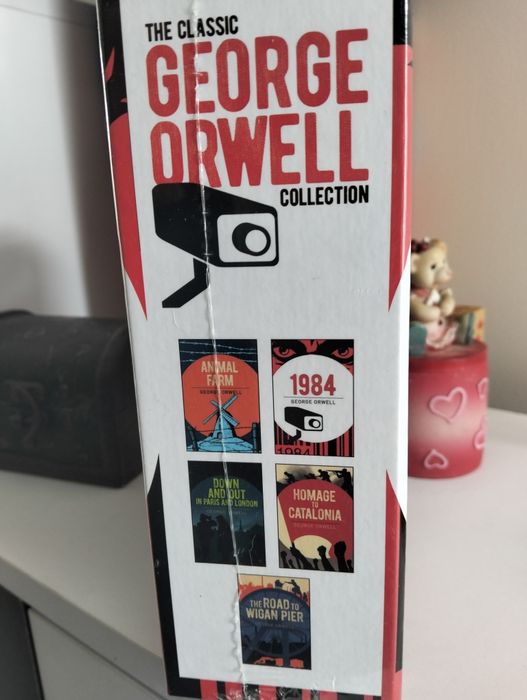 Vendo coleção de livros nova