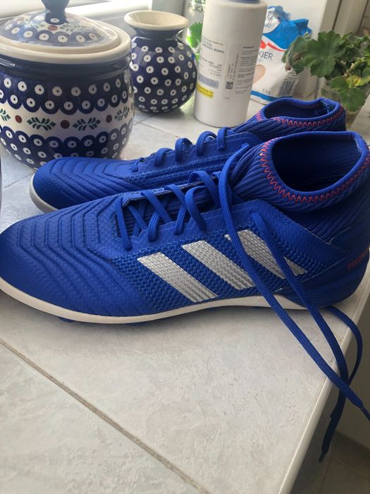 Buty do piłki  addidas predator