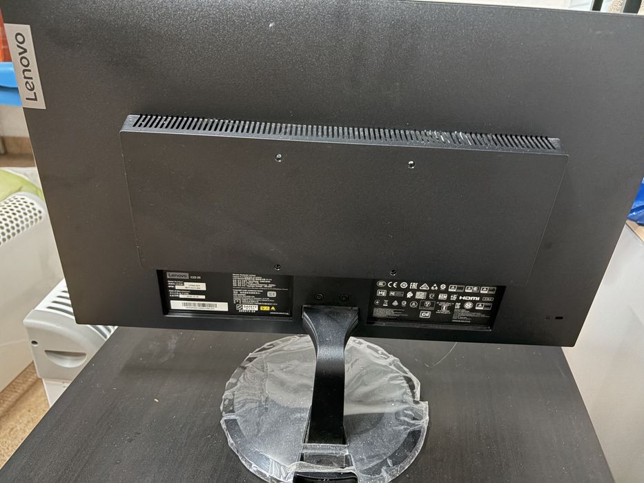 Monitor lenovo com pouco uso