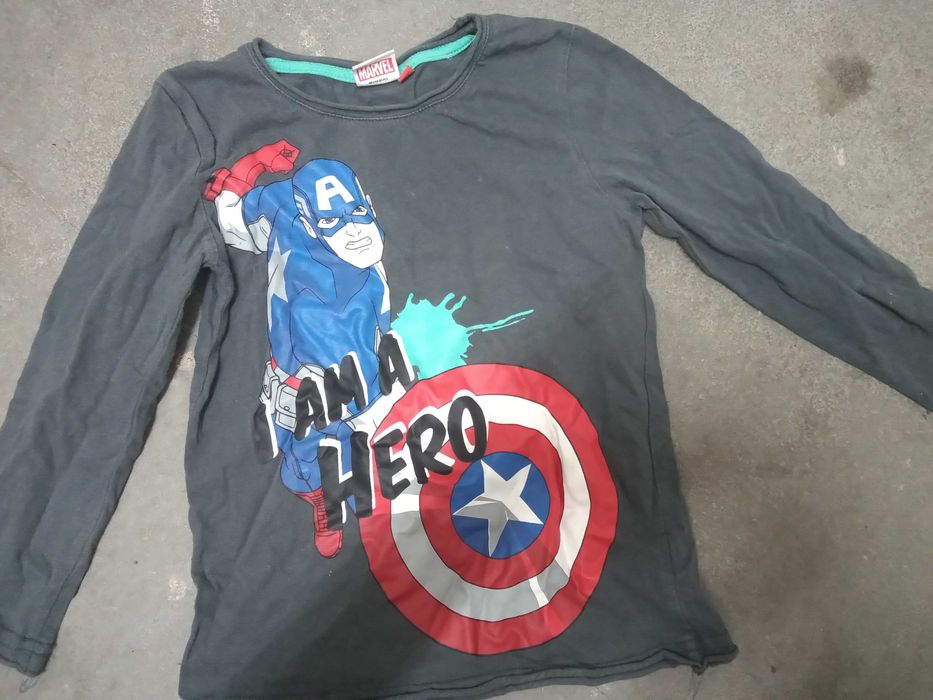 Bluzka chłopięca Avengers rozmiar 110