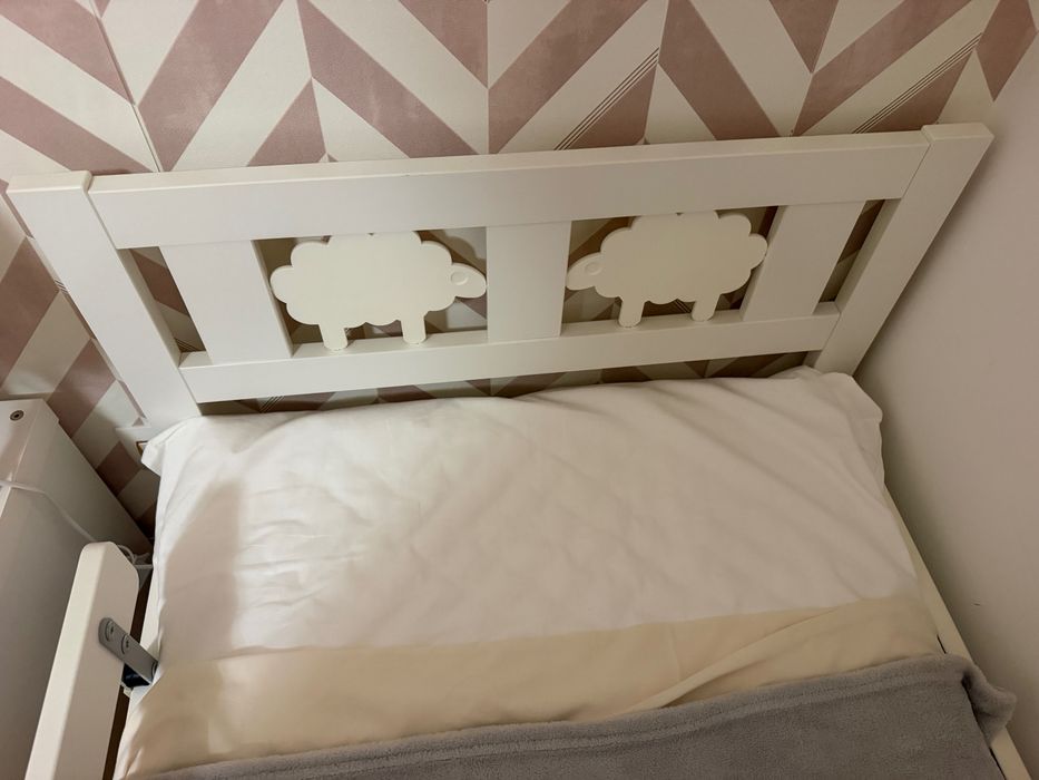 Cama modelo Ikea Criança