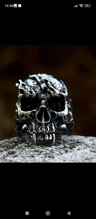 Sygnet męski czaszka nowość 2024