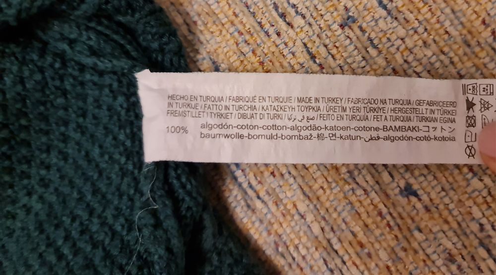 Piękny sweter Stradivarius, butelkowa zieleń