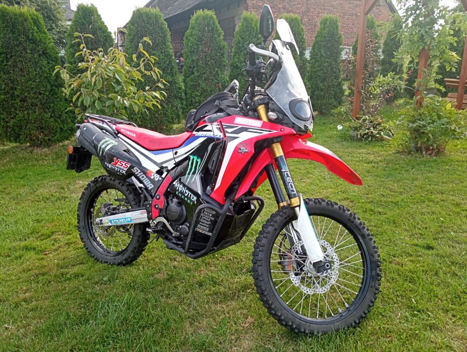 Honda CRF 250 Rally 2017 – zadbany egzemplarz, bogate wyposażenie