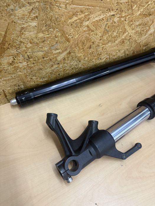 Forqueta Suspensão Yamaha MT 09 , Tracer , XSR 900 , R7