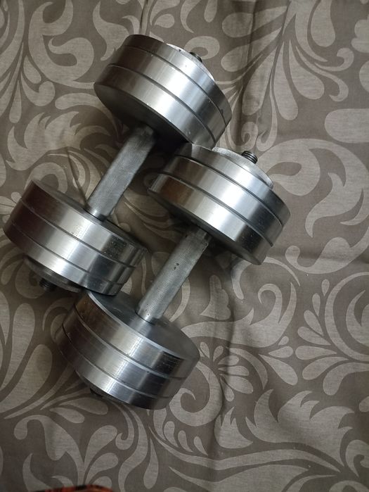 Продам гантелі розбірні металеві