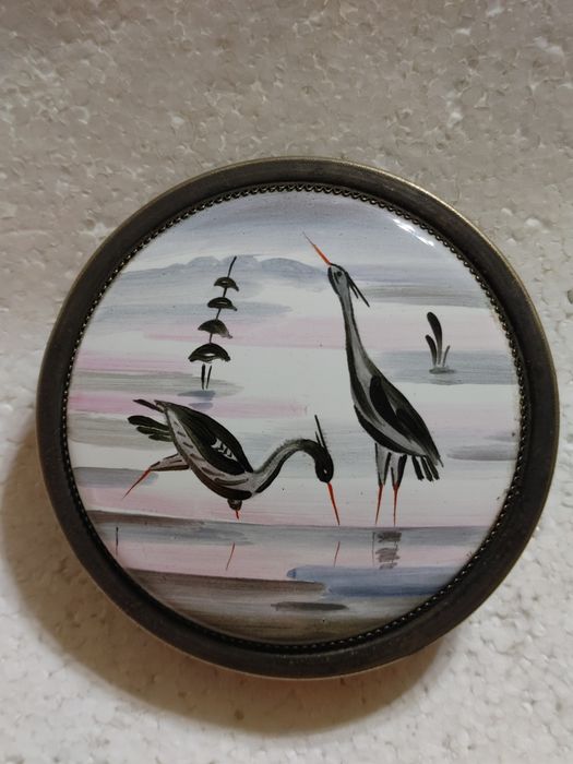 Шкатулка эмаль винтажная пудреница шкатулка СССР