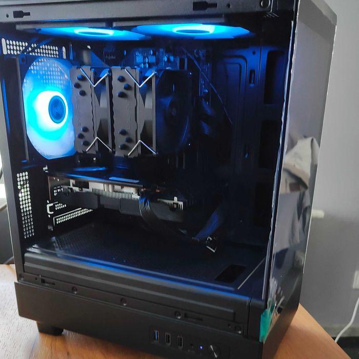 AMD Ryzen 5 9600X | RX 6600M 8GB | 32GB DDR5 PRO | 1TB NVMe | WiFi