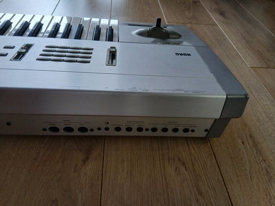 Korg Trinity Plus