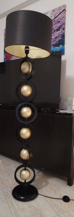 Conjunto de candeeiro e decoração