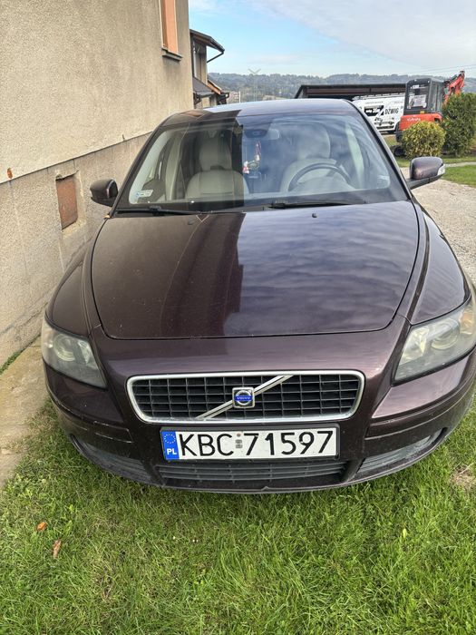 Volvo S40