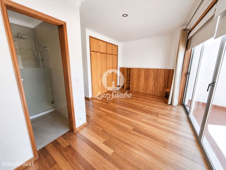 Moradia T3 com Piscina ao pé do Rio